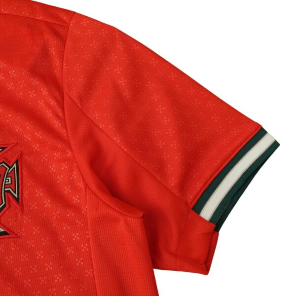 Portugal Ronaldo #7 Home 25/26 Soccer Jersey for Men Fan Version - 图片 2